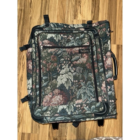Atlantic Molds Handbags - VTG Atlantic Suitcase Tapestry Green Floral Wheeled Rolling Wardrobe Rare USA